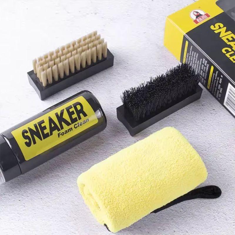 White Sneaker Care Kit - 150ML Dry Cleaning Set for Shoes